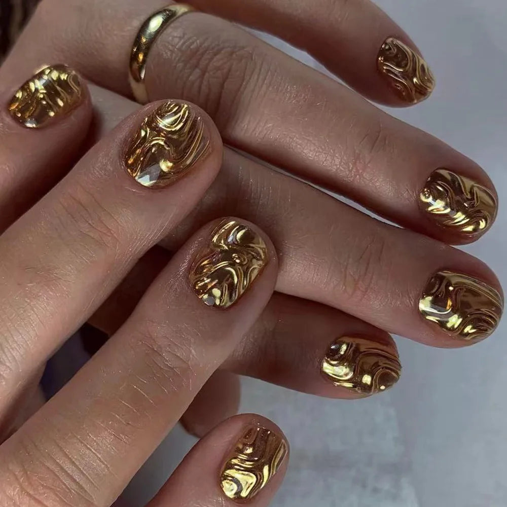 Gold Bestie 24 Piece Nails