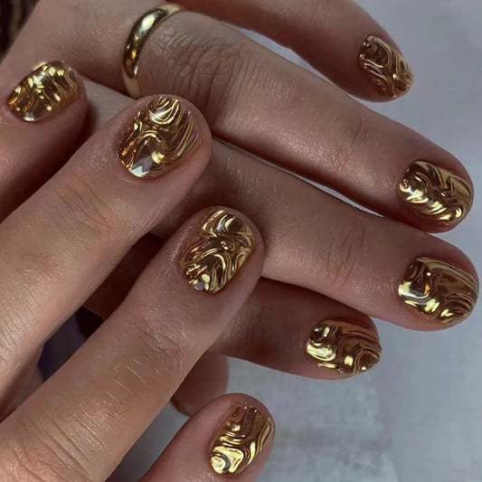 Gold Bestie 24 Piece Nails