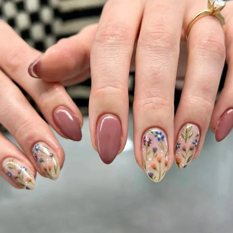 Brown Floral 24 Piece Nails